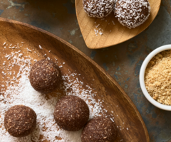 Radical Immune Energy Balls – Farmacopia