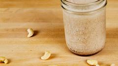 Warm Cinnamon Roll Super Power Adaptogen Powder Smoothie – Farmacopia